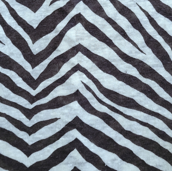 Tahari Zebra🦓 Striped Linen Top - NWT - Picture 3 of 13